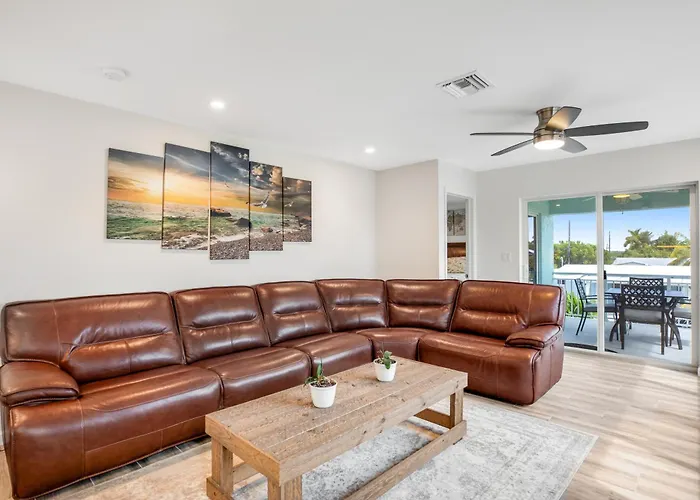 Bp04Flr Sunset Villa